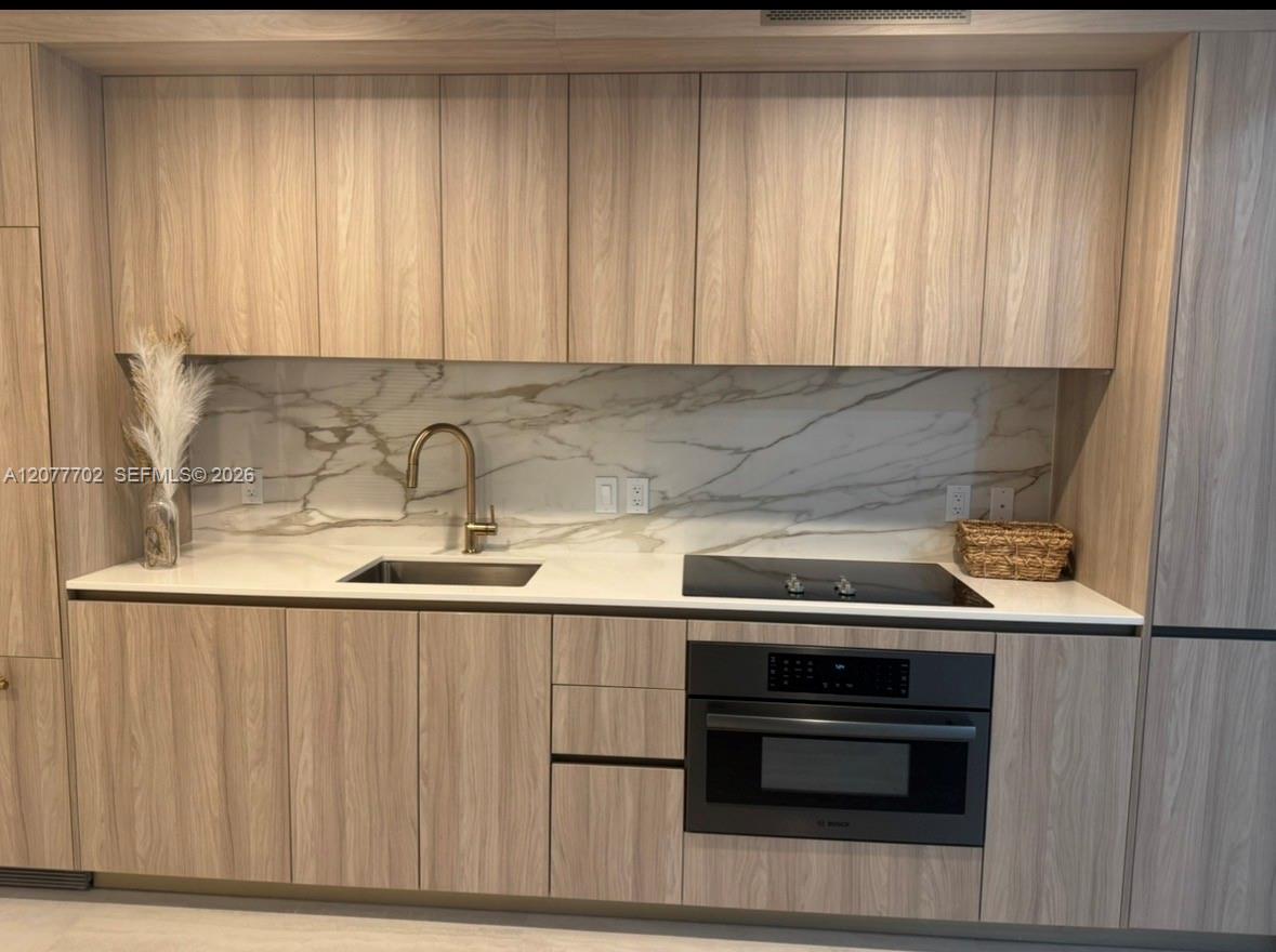 Residential Lease in Miami 5