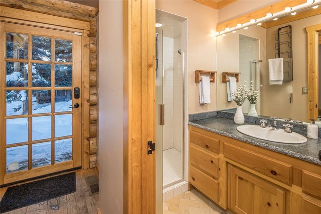 49824 Gallatin Rd, House other with 5 bedrooms, 3 bathrooms and null parking in Gallatin Gateway MT | Image 24