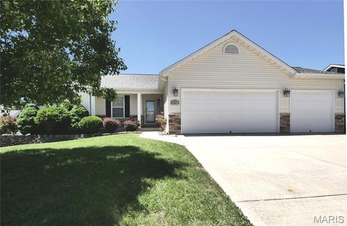 321 Turkey Roost Ln, Troy, MO, 63379-2557 | Card Image