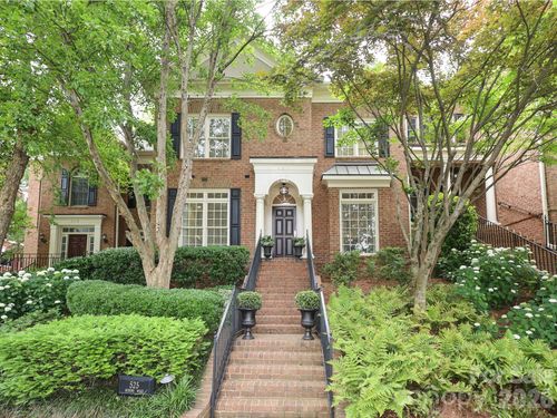 525 Queens Rd, Charlotte, NC, 28207-1423 | Card Image