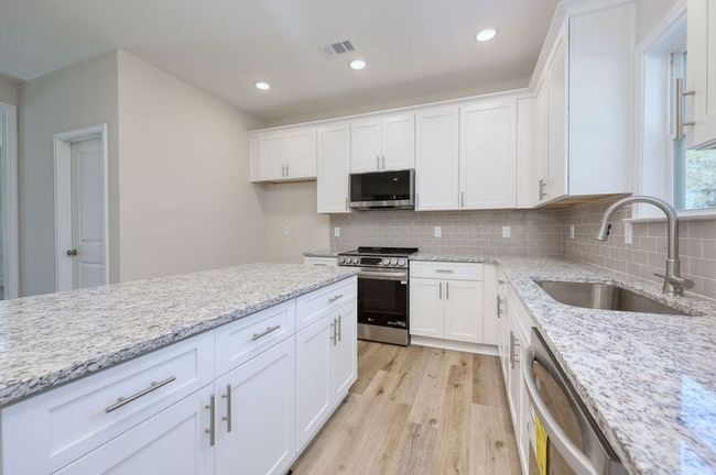 165 Meadowlark Drive, House other with 4 bedrooms, 3 bathrooms and 2 parking in SMITHS STATION AL | Image 32