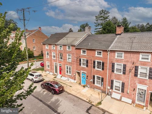 227 E Chestnut St, WEST CHESTER, PA, 19380-2763 | Card Image