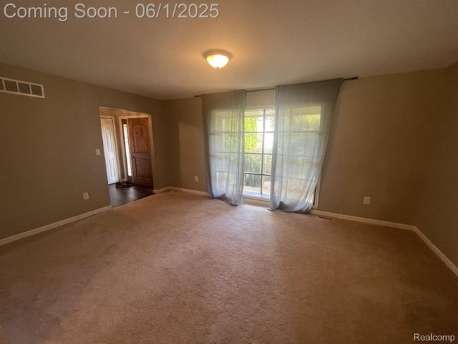 749 Dunedin Ct, House other with 4 bedrooms, 3 bathrooms and null parking in Rochester Hills MI | Image 4