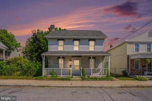 20 W Factory St, MECHANICSBURG, PA, 17055-6207 | Card Image