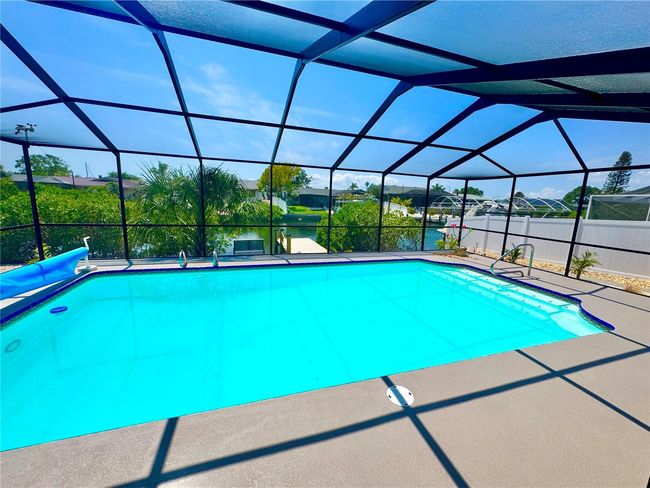 6524 Senegal Palm Way, House other with 3 bedrooms, 2 bathrooms and null parking in APOLLO BEACH FL | Image 37