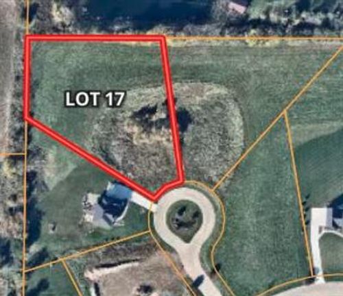 17 St Patricks Ct, Sussex, WI, 53089 | Card Image