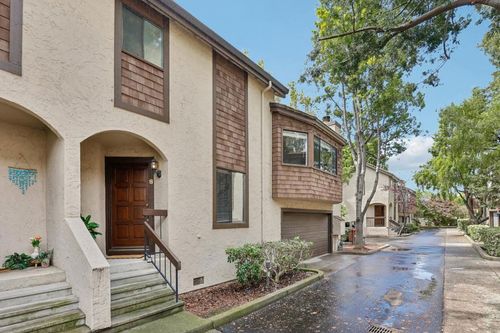 8-480 N Winchester Boulevard, Santa Clara, CA, 95050 | Card Image