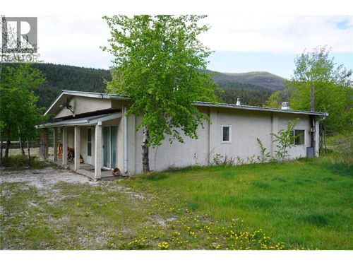 6805 Cariboo Highway, Clinton, BC, V0K1K0 | Card Image