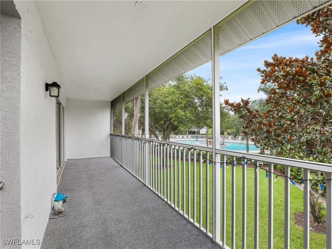 APT-202 - 1170 Partridge Ln, Condo with 2 bedrooms, 2 bathrooms and null parking in NAPLES FL | Image 16
