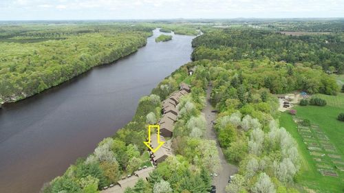 4 Birch Trl, Wisconsin Dells, WI, 53965-8845 | Card Image