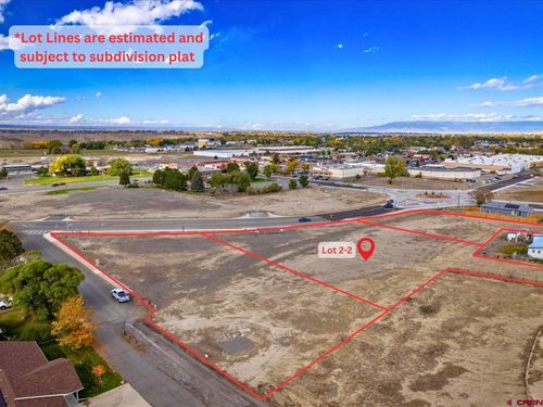 2 Woodgate Road, Montrose, CO, 81401 | Card Image