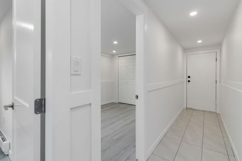 46190 Larch Ave, Chilliwack, BC, V2P1E6 | Card Image