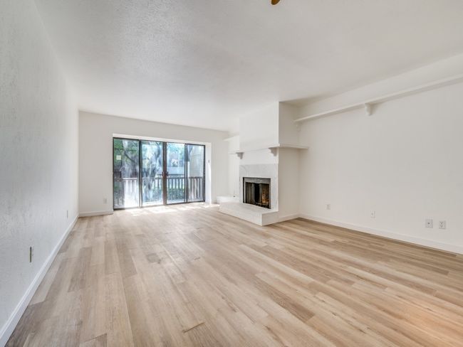 APT-1154 - 4515 N O Connor Rd, Condo with 3 bedrooms, 3 bathrooms and null parking in Irving TX | Image 7