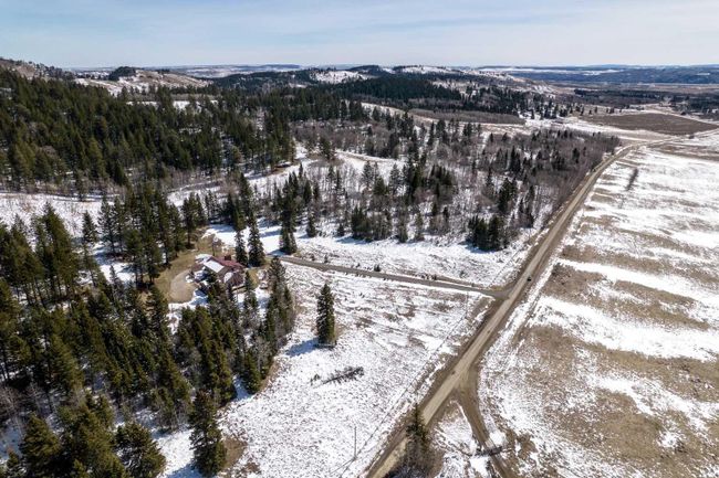 270240 Range Road 54, Home with 6 bedrooms, 2 bathrooms and 4 parking in Rural Rocky View County AB | Image 48