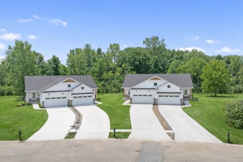 146 Ashley Ct, Brooklyn, MI, 49230-9315 | Card Image
