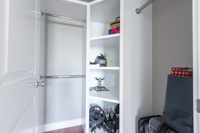UNIT-2 - 112 W 9 Th St, Condo with 3 bedrooms, 2 bathrooms and 1 parking in Boston MA | Image 12