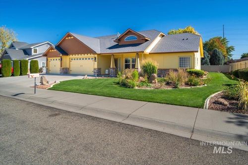 4494 S Seabiscuit Ave, Boise, ID, 83709-5585 | Card Image