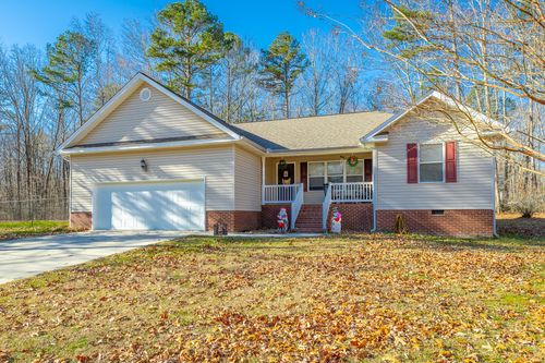 24 Emma Ln, Trenton, GA, 30752-5176 | Card Image