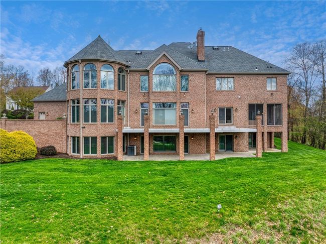 511 Jennifer Ln, House other with 5 bedrooms, 7 bathrooms and 4 parking in Gibsonia PA | Image 44