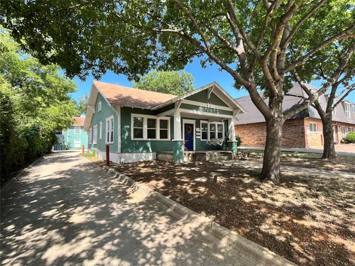 100-219 Bryan St, Denton, TX, 76201-0196 | Card Image
