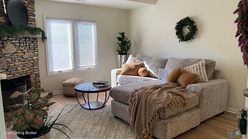 278 Moser Rd, Louisville, KY, 40223-3149 | Card Image