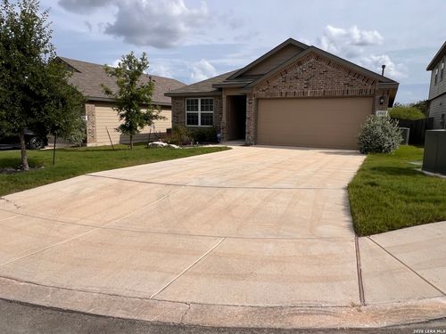 4910 Practice Grn, San Antonio, TX, 78261 | Card Image