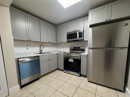 103-711 N Pine Island Rd, Plantation, FL, 33324-1300 | Card Image