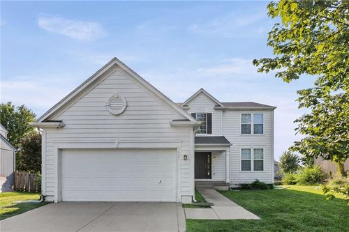 1807 W Fredrickson Dr, Olathe, KS, 66061-3836 | Card Image