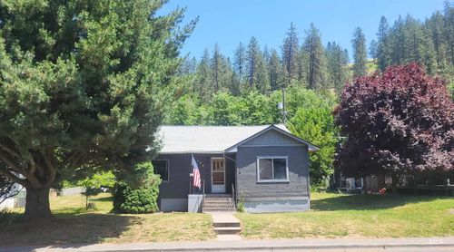 732 Riverside Ave, Orofino, ID, 83544-9027 | Card Image