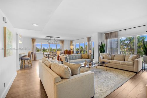 apt-408-2500 Las Olas Blvd, Fort Lauderdale, FL, 33301-1585 | Card Image