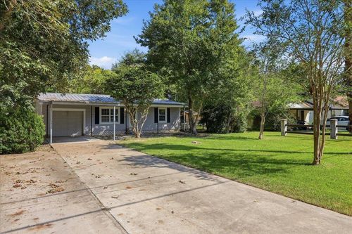 1935 Wescalder, Beaumont, TX, 77707 | Card Image