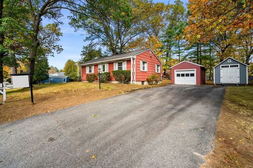 34 Emery St, Merrimac, MA, 01860-2407 | Card Image