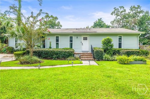 911 Juanita St, Savannah, GA, 31410-1810 | Card Image