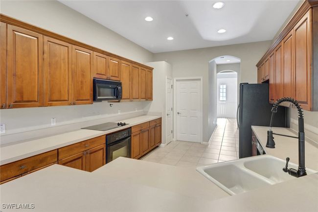 APT-202 - 17498 Old Harmony Dr, Condo with 3 bedrooms, 2 bathrooms and null parking in FORT MYERS FL | Image 10