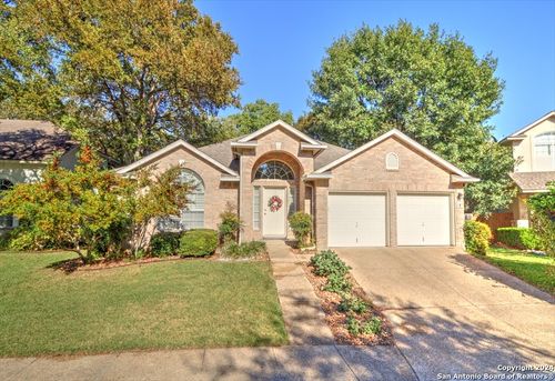 8 Dallari Ct, San Antonio, TX, 78216-7886 | Card Image