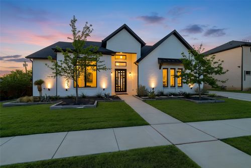 8501 Fresh Meadows Rd, North Richland Hills, TX, 76182-2003 | Card Image