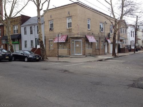 241 Adams St, Newark, NJ, 07105-2013 | Card Image