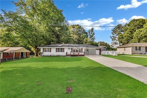 288 Valerie Cir, Hiram, GA, 30141-4945 | Card Image