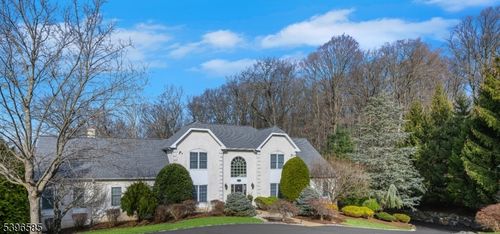 15 Skytop Dr, Denville, NJ, 07834-9501 | Card Image