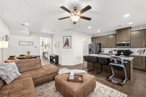 5140 Madeline Pl, Stone Mountain, GA, 30083-1623 | Card Image