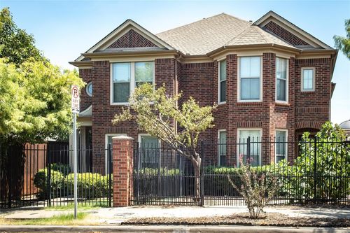 2410 Knight St, Dallas, TX, 75219-3234 | Card Image