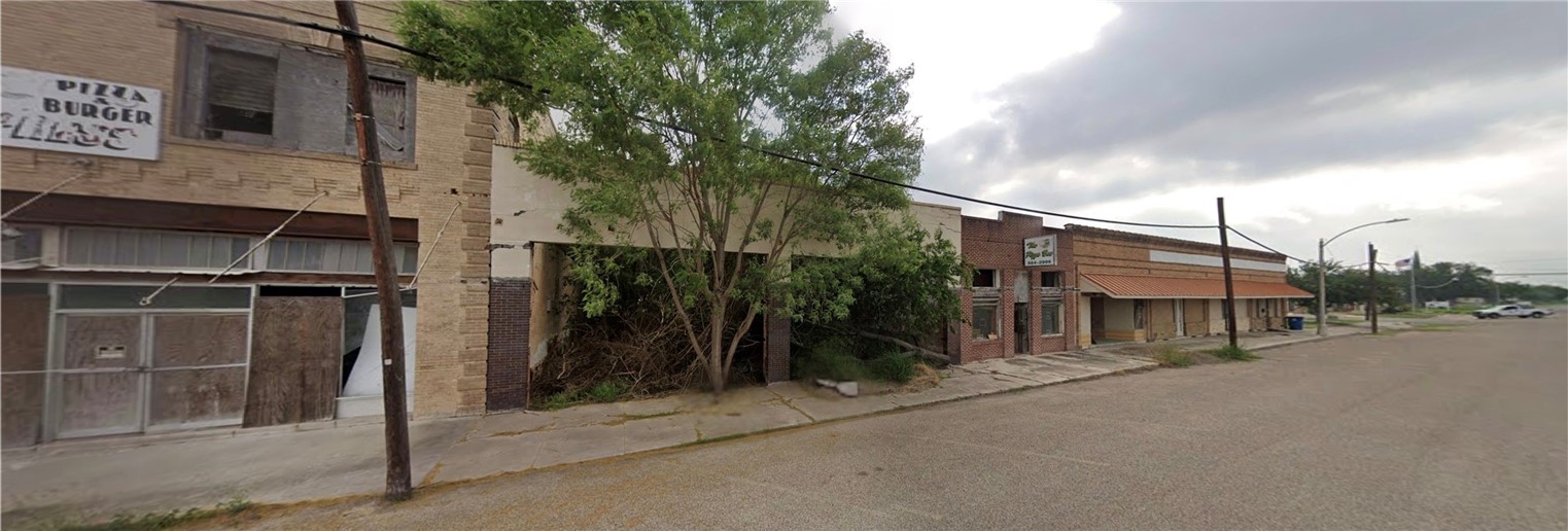 Commercial Sale in Bishop 2