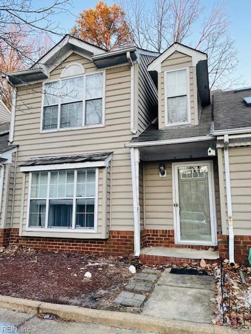 6 Hawthorn Pl, Hampton, VA, 23666-6800 | Card Image