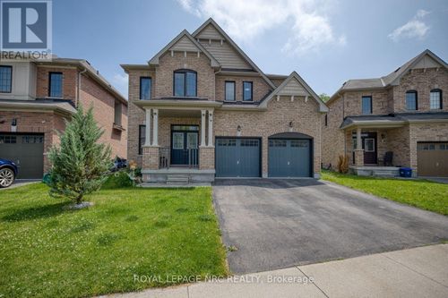8002 Hackbery Trail, Niagara Falls (Brown), ON, L2H0P1 | Card Image