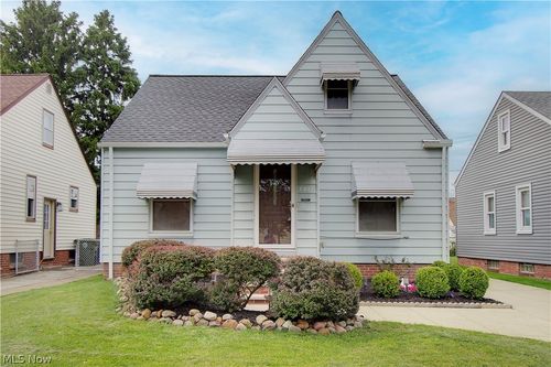 7612 Ira Ave, Brooklyn, OH, 44144-3234 | Card Image