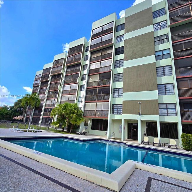 APT-306 - 7050 44 Th St, Condo with 2 bedrooms, 2 bathrooms and null parking in Lauderhill FL | Image 27