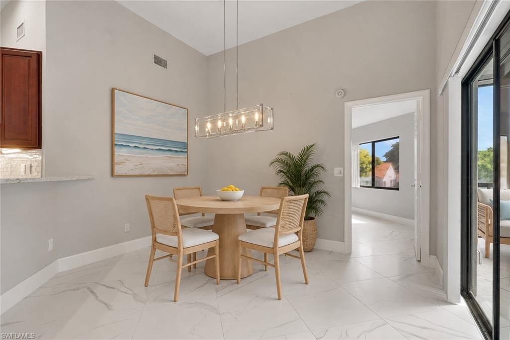 Residential in NAPLES 5