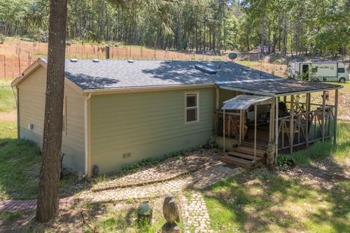 1801 Holton Creek Rd, Cave Junction, OR, 97531-9501 | Card Image
