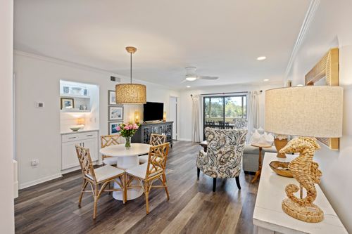 2063 Long Bend Dr, Seabrook Island, SC, 29455-6317 | Card Image