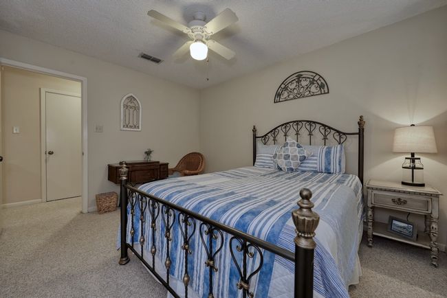 1649 Morningside Trl, House other with 3 bedrooms, 2 bathrooms and null parking in Hideaway TX | Image 37